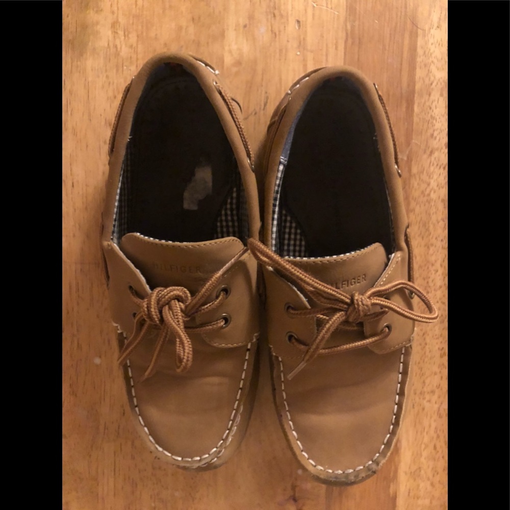 Tommy Hilfiger boys loafers